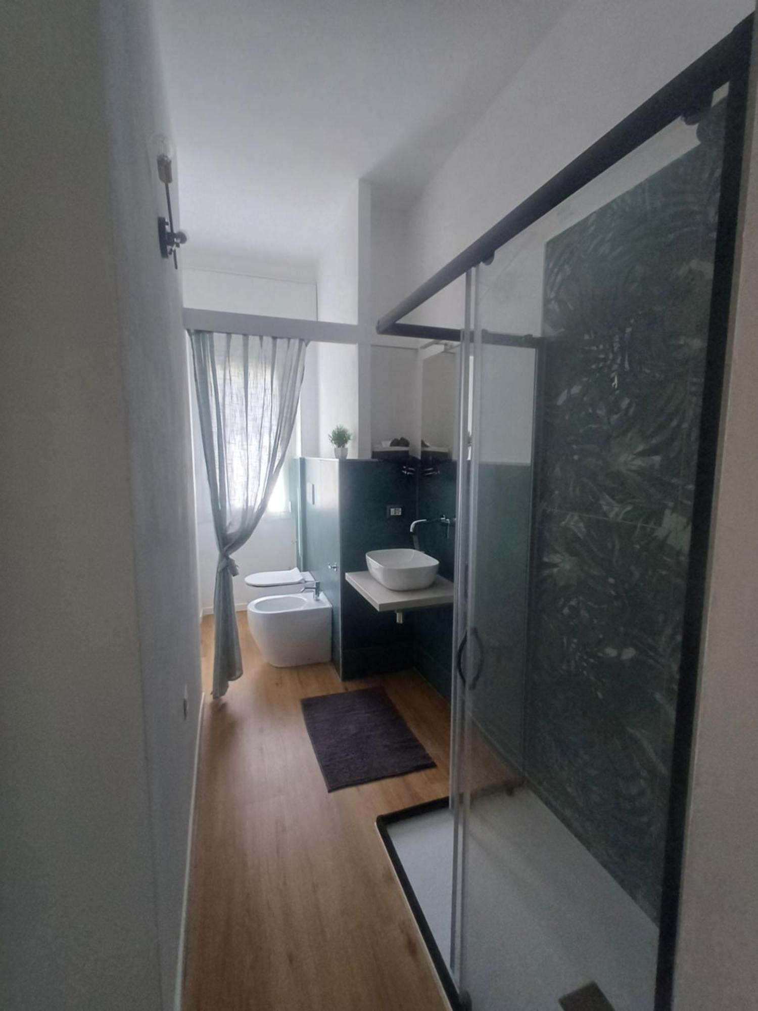 B&B Camere Fiori 8 Gallarate Exterior foto